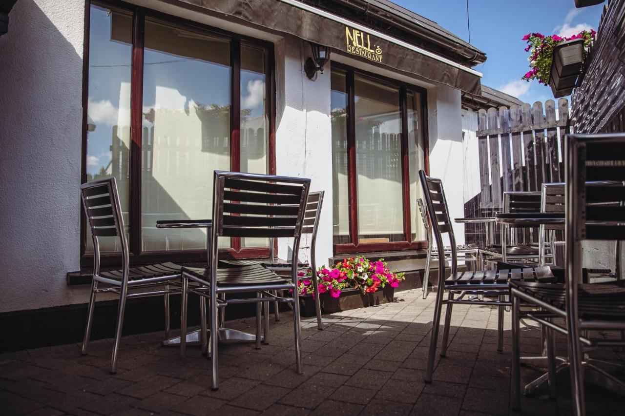 Muskerry Arms Bar&B&B Blarney Exterior foto