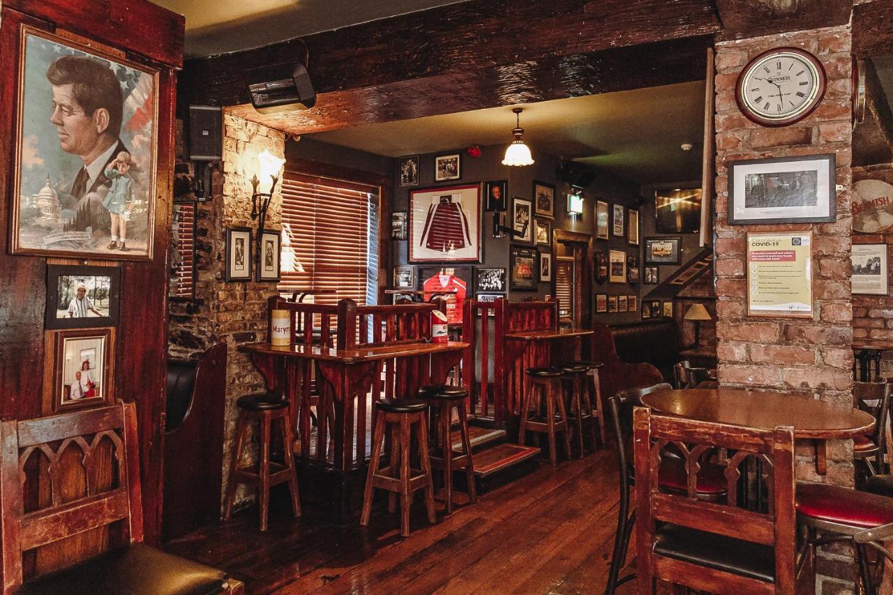Muskerry Arms Bar&B&B Blarney Exterior foto
