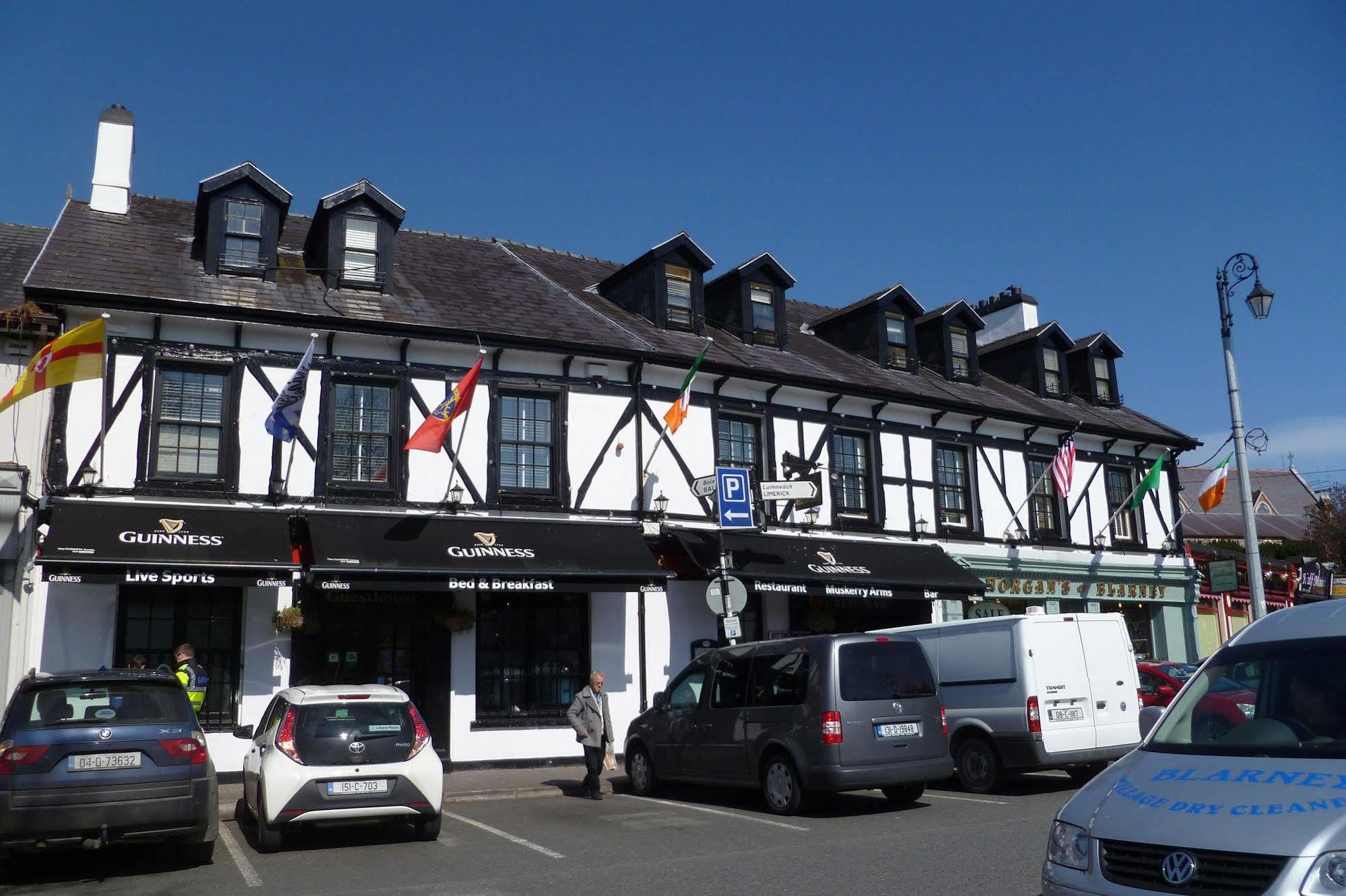 Muskerry Arms Bar&B&B Blarney Exterior foto